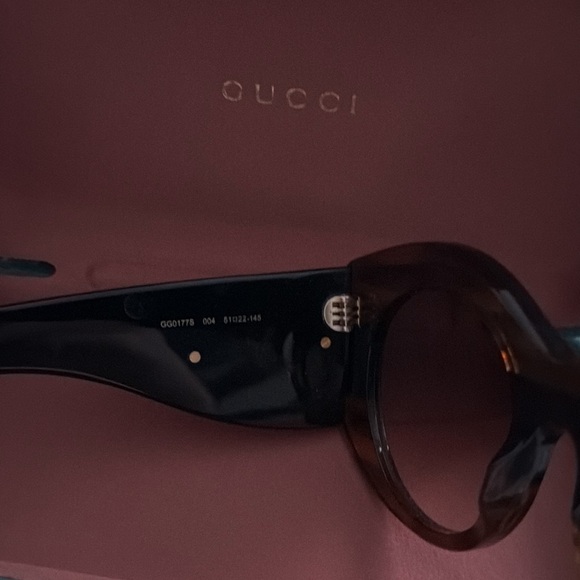 Gucci Havana sunglasses